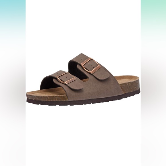 CUSHIONAIRE Shoes - CUSHIONAIRE Lane Sandals NWT 5.5